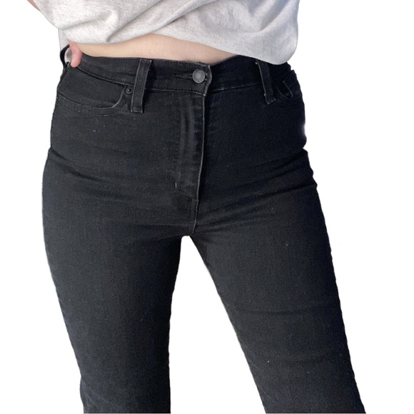 Levi’s Black Flare Jeans Women’s - Picture 5 of 14